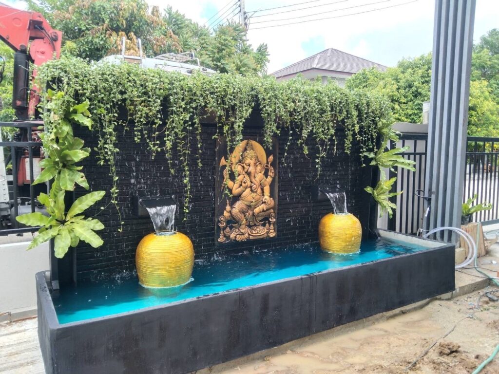 ม่านน้ำตก พระพิฆเนศ